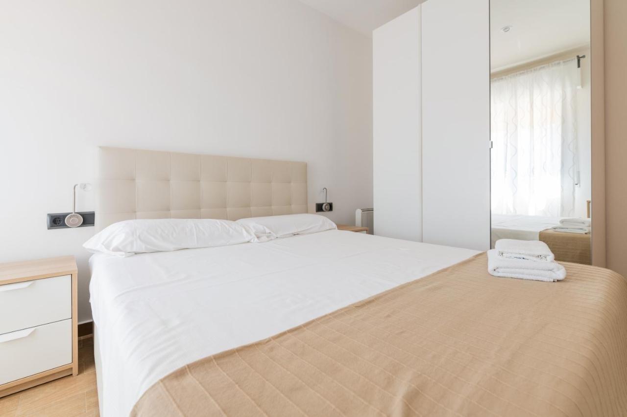 Maka beach apartment v Castelldefels Buitenkant foto