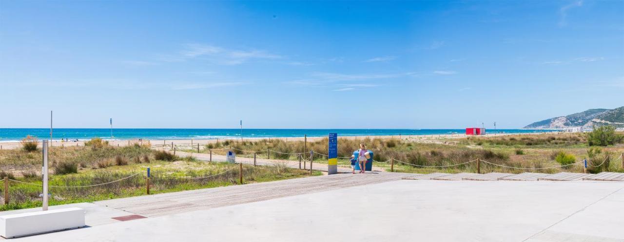Maka beach apartment v Castelldefels Buitenkant foto