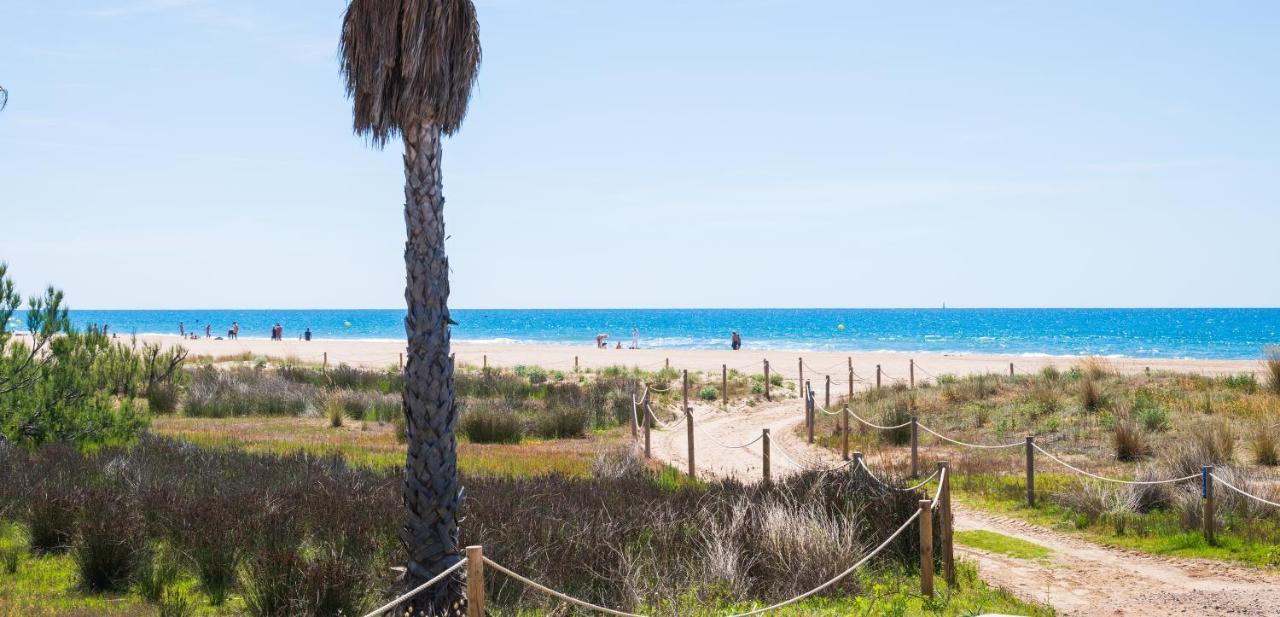 Maka beach apartment v Castelldefels Buitenkant foto