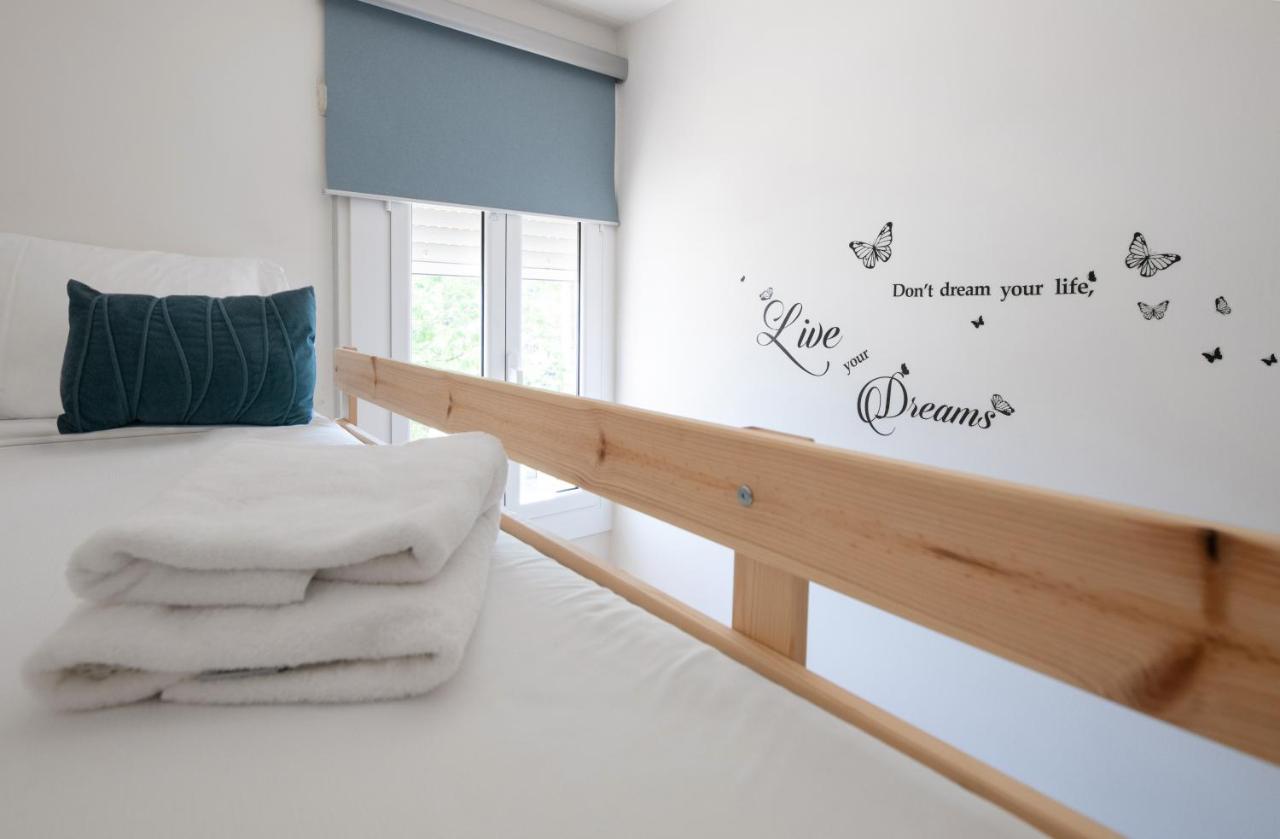 Maka beach apartment v Castelldefels Buitenkant foto